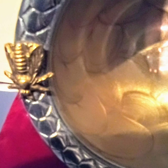Julia Knight | Queen Bee Trinket Dish - Picture 9 of 11